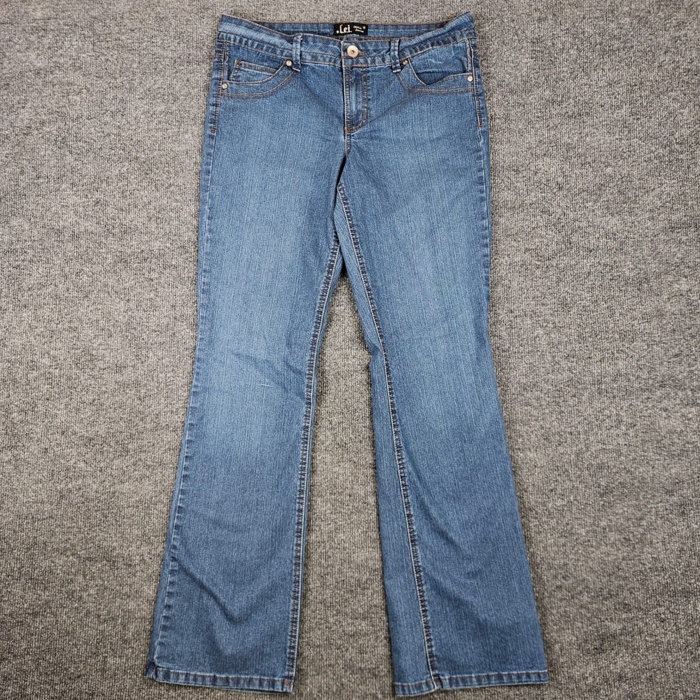 LEI Chelsea Lowrise Lola Bootcut Jeans Women Juniors 13 Dark Wash Embroidered